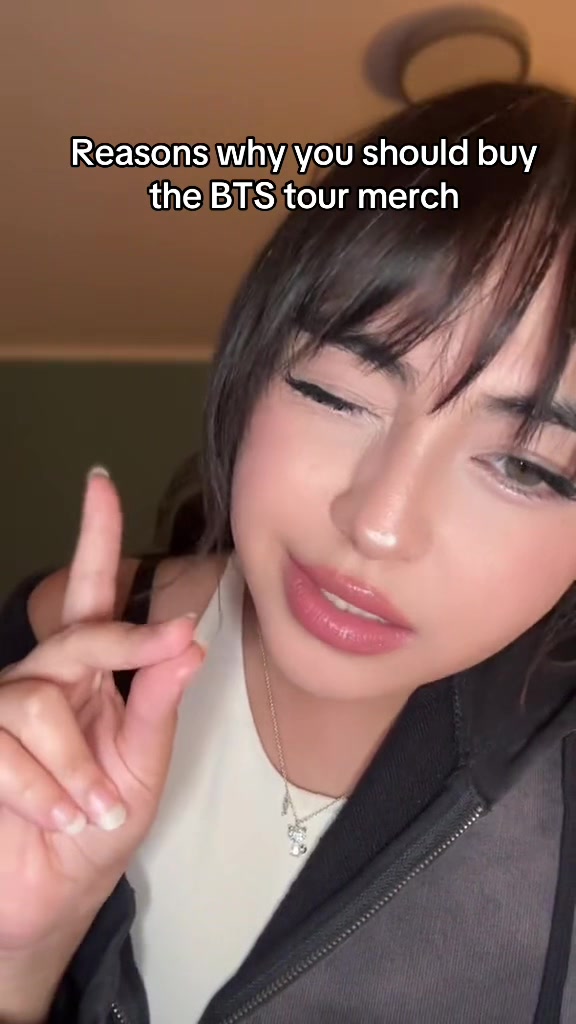 @M O O N (7