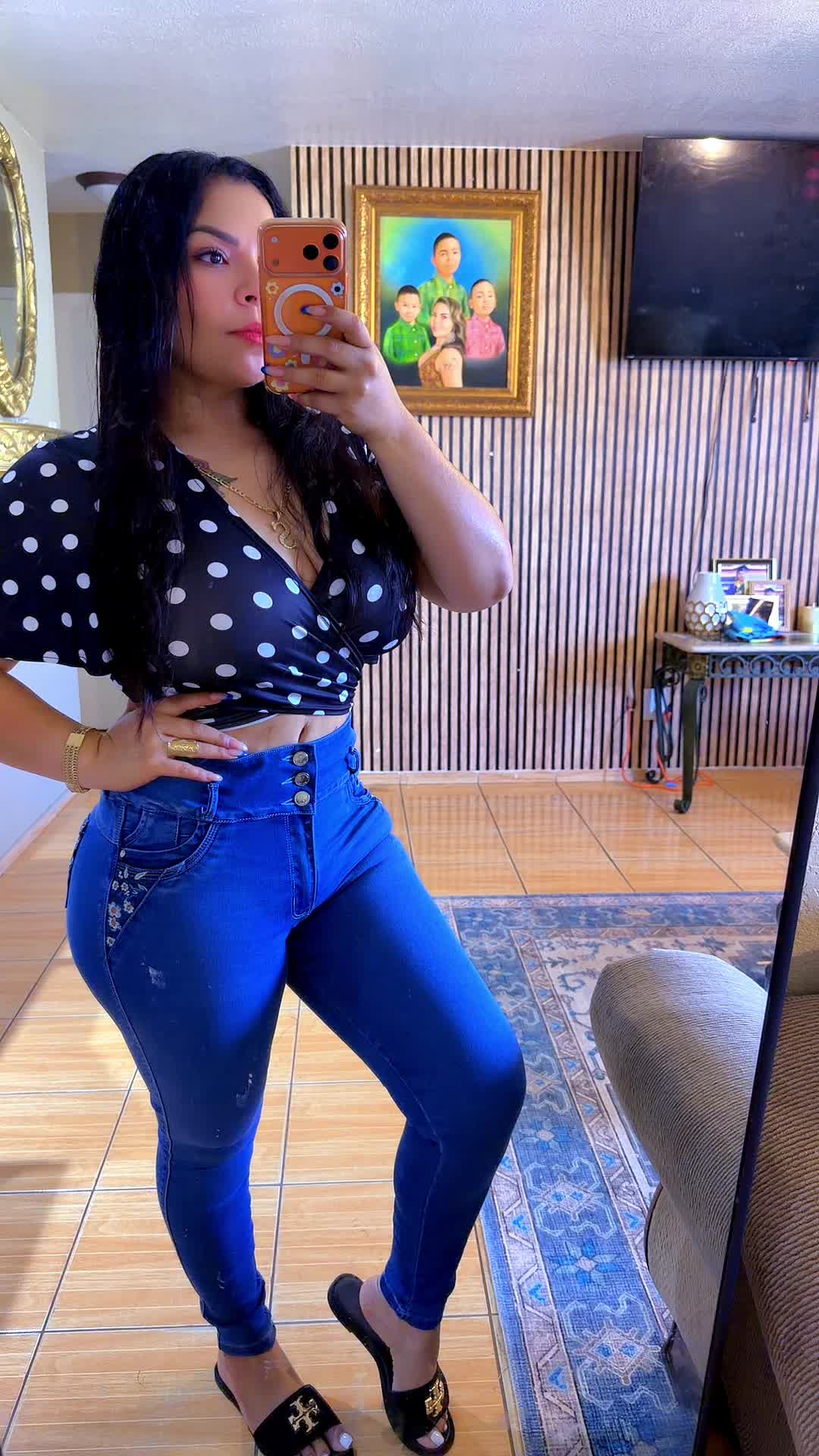 @Cendy la guachita