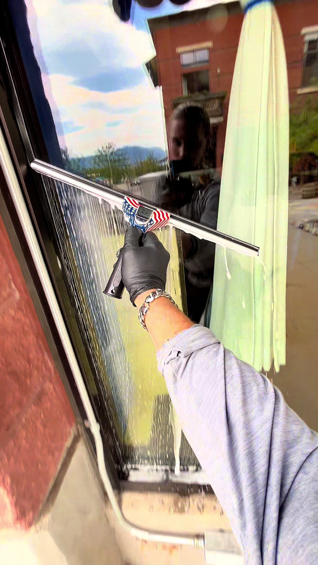 @Jeremy The Window Cleaner