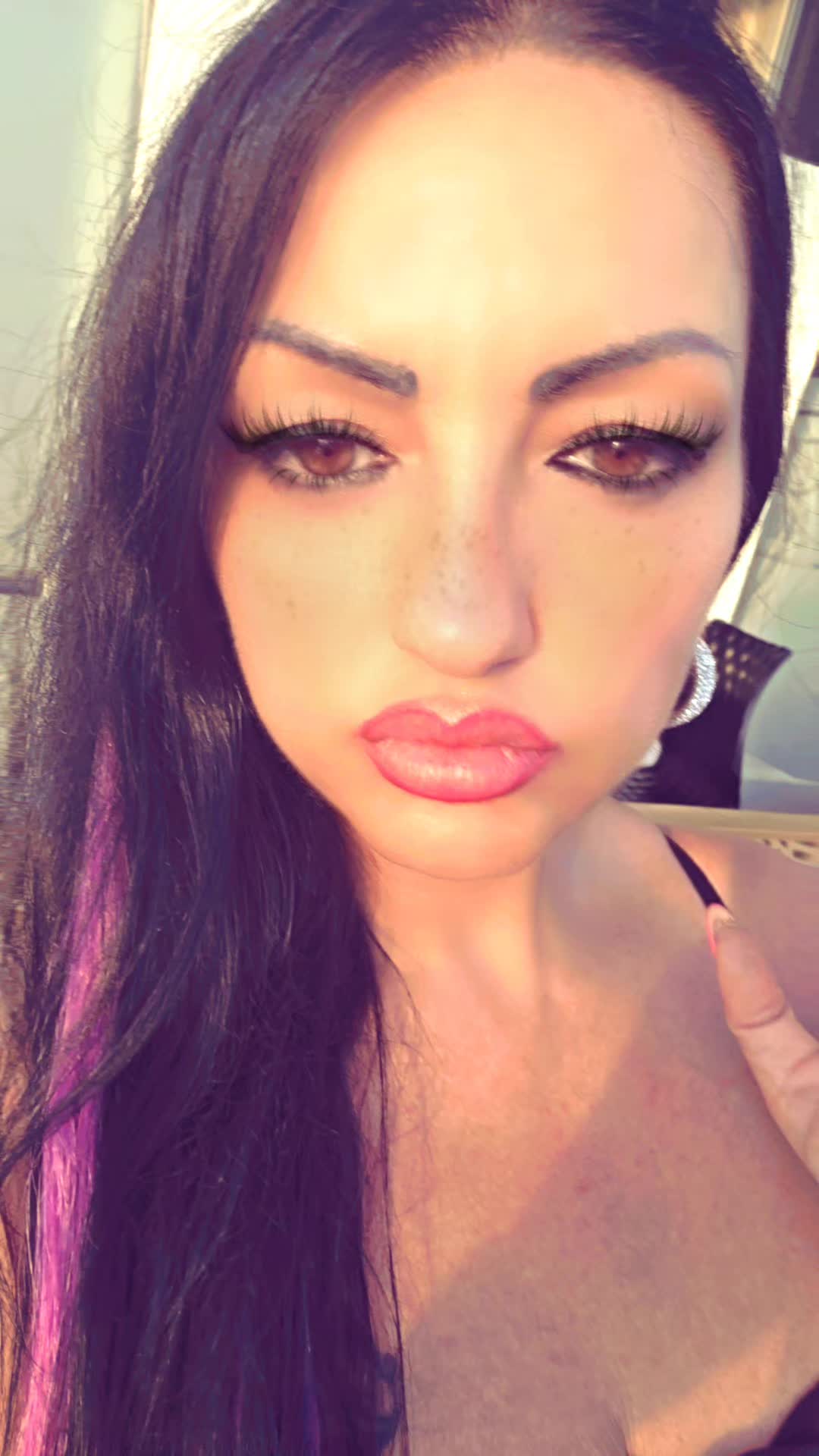 @Mary Scial&oacute;