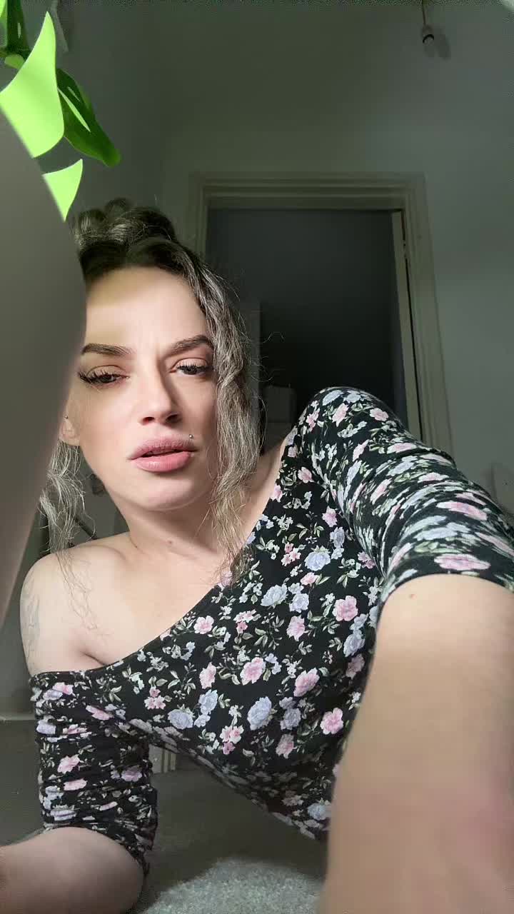 @Little Loulouu🌸
