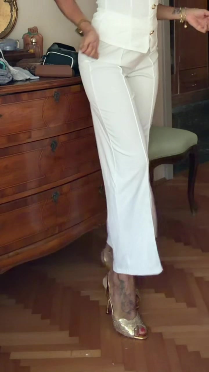 @Yuni