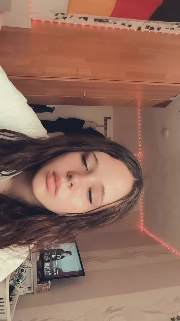 @𝐒𝐨𝐩𝐡𝐢𝐚𖣂︎