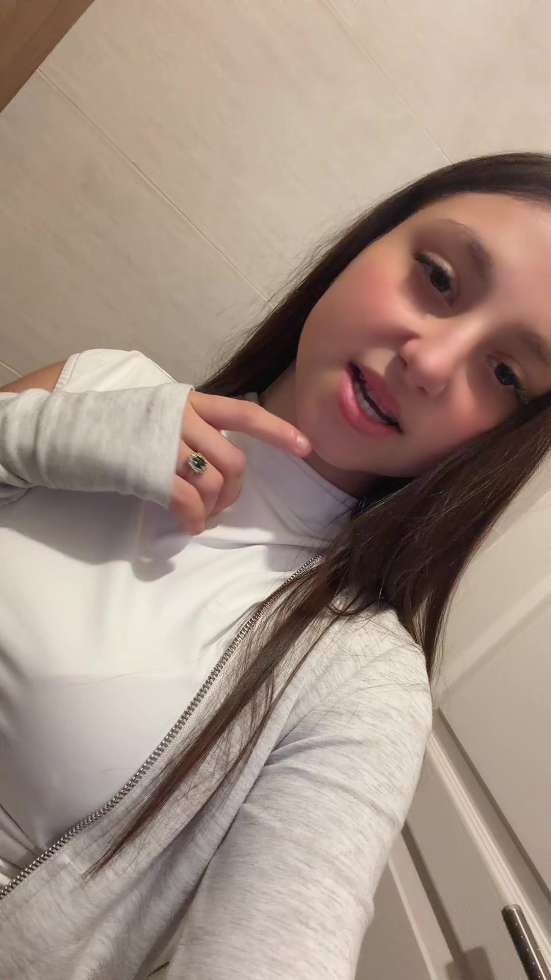 @lnsyꨄ