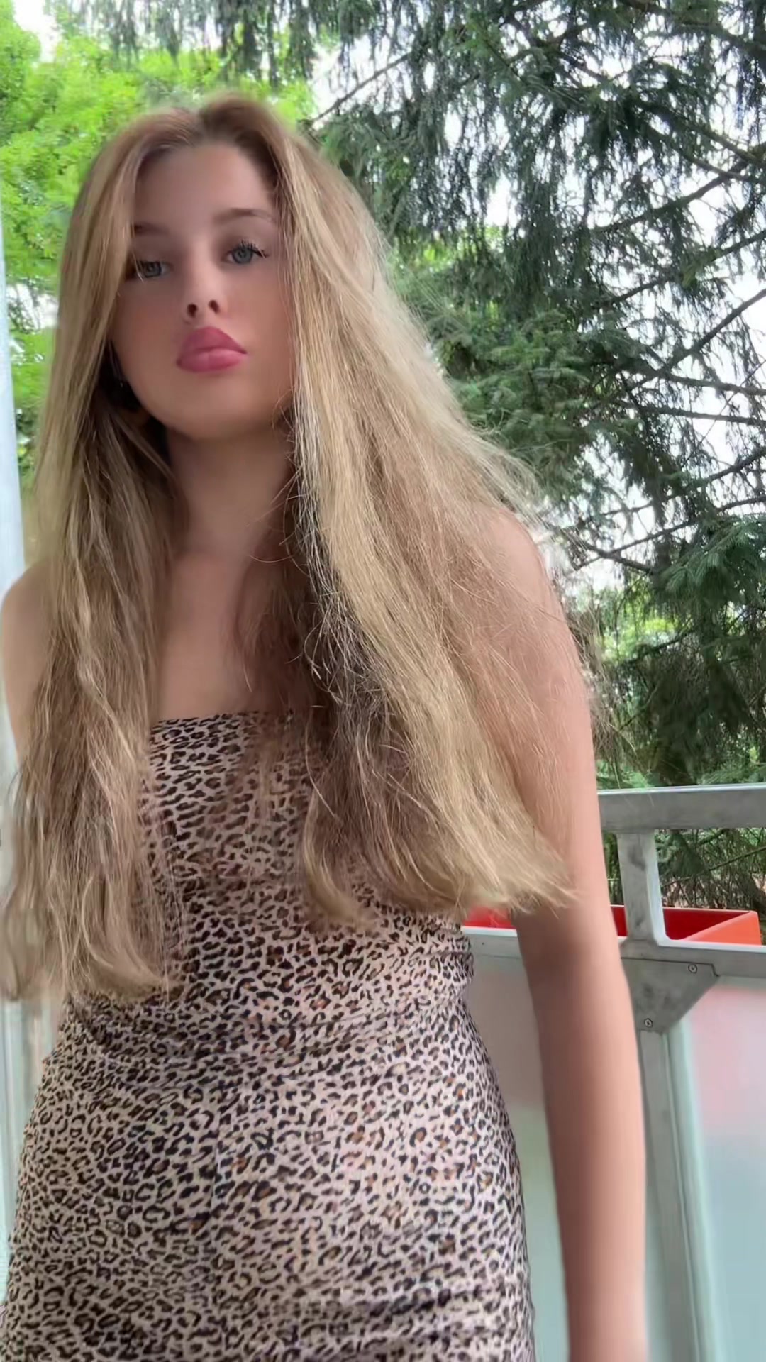 @ℋℴ𝓁𝓊𝒷ℴ𝓋𝒶̀𝒽