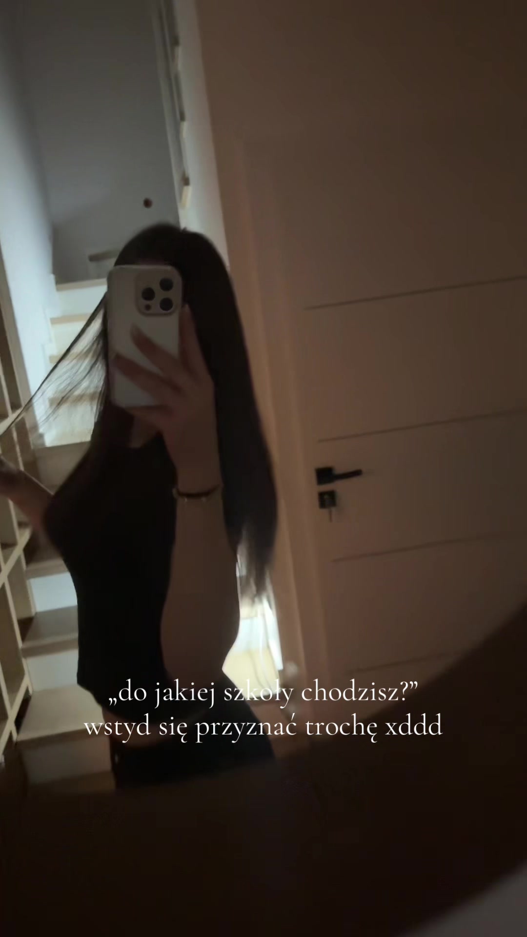 @kkk