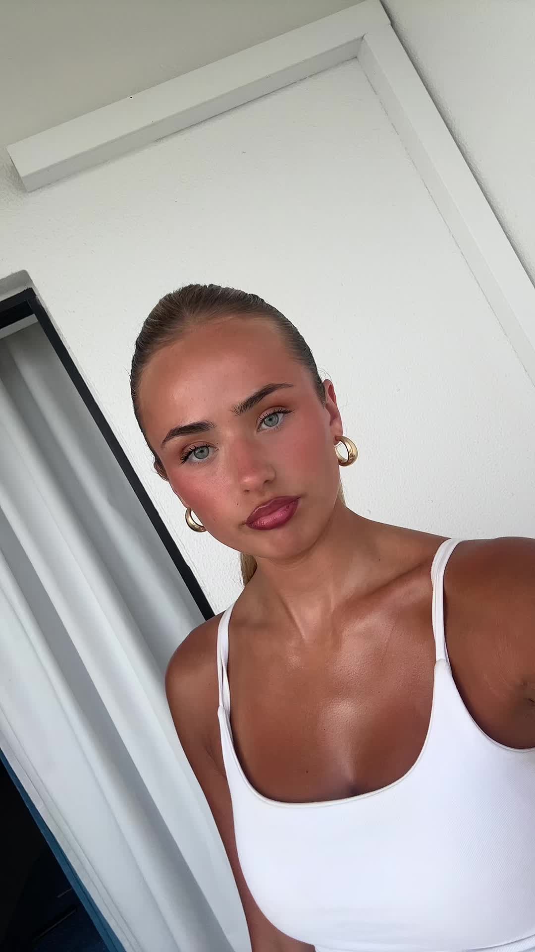 @avaflynn15