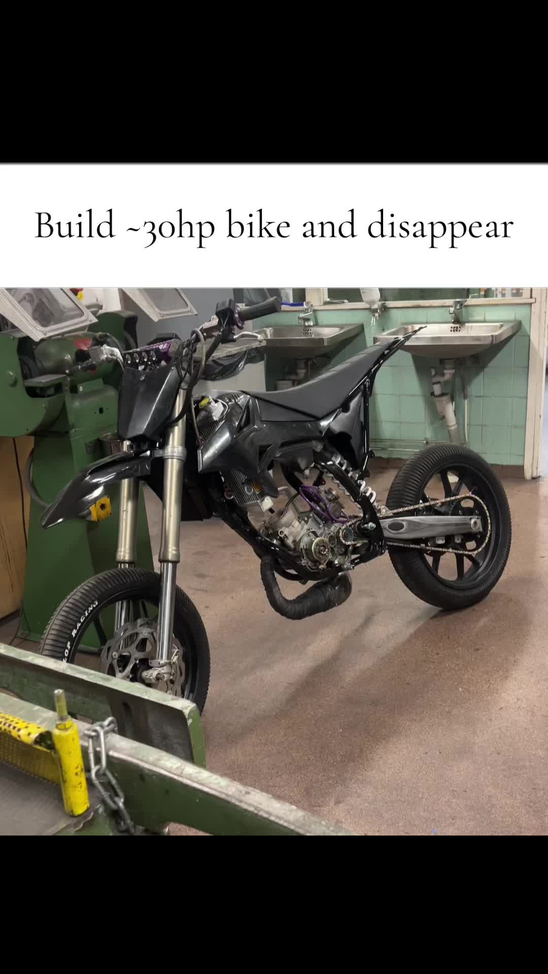 @𝓙𝓾𝓼𝓽𝓾𝓼