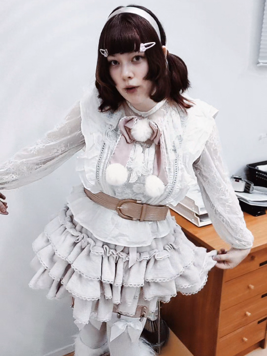 @Roachie :3