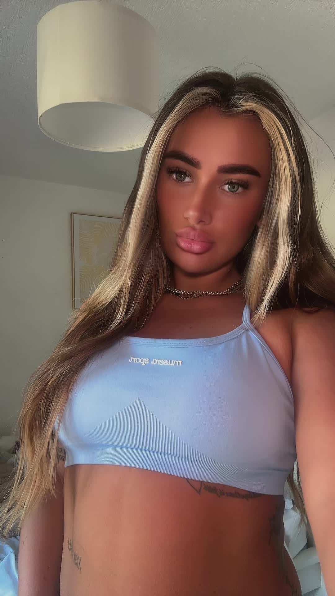 @JEM🖤