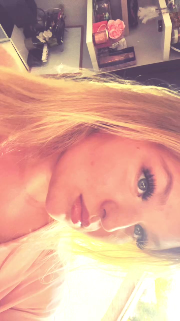 @XxlolaharrisXx