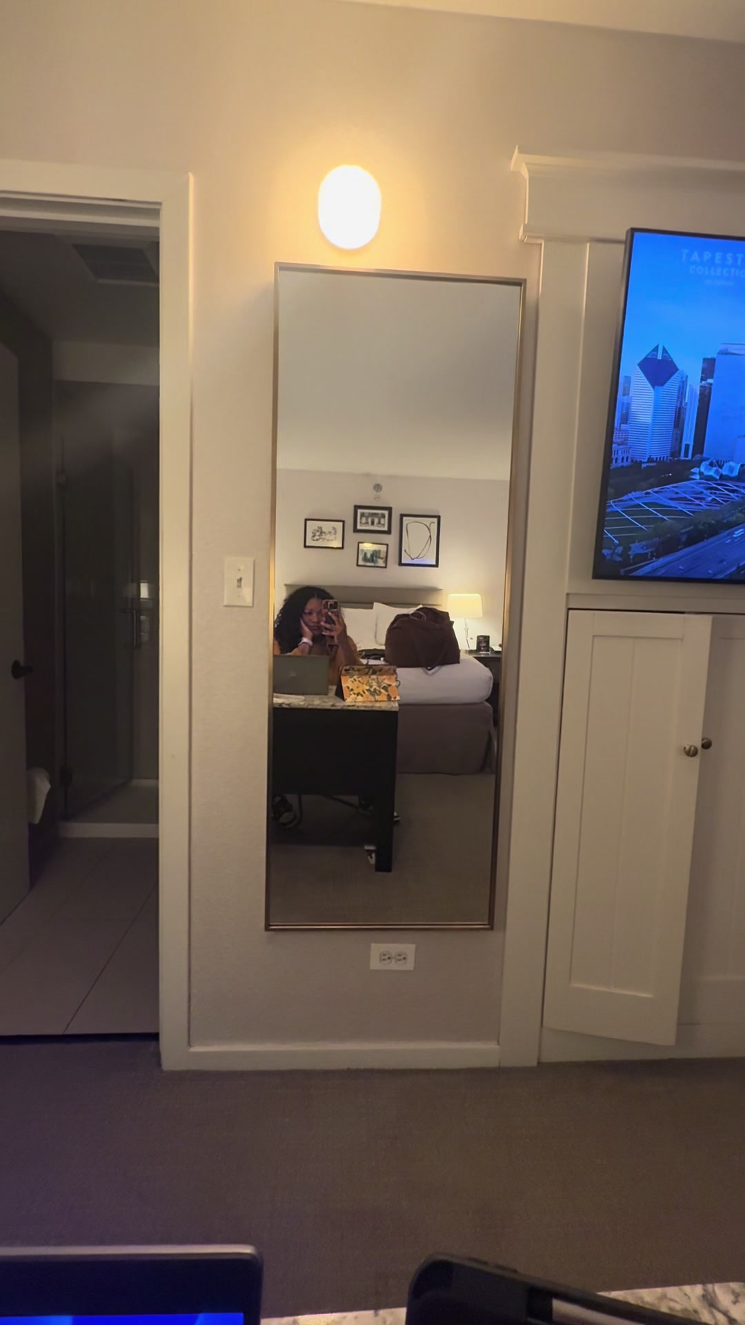 @Nicole | Travel + Lifestyle