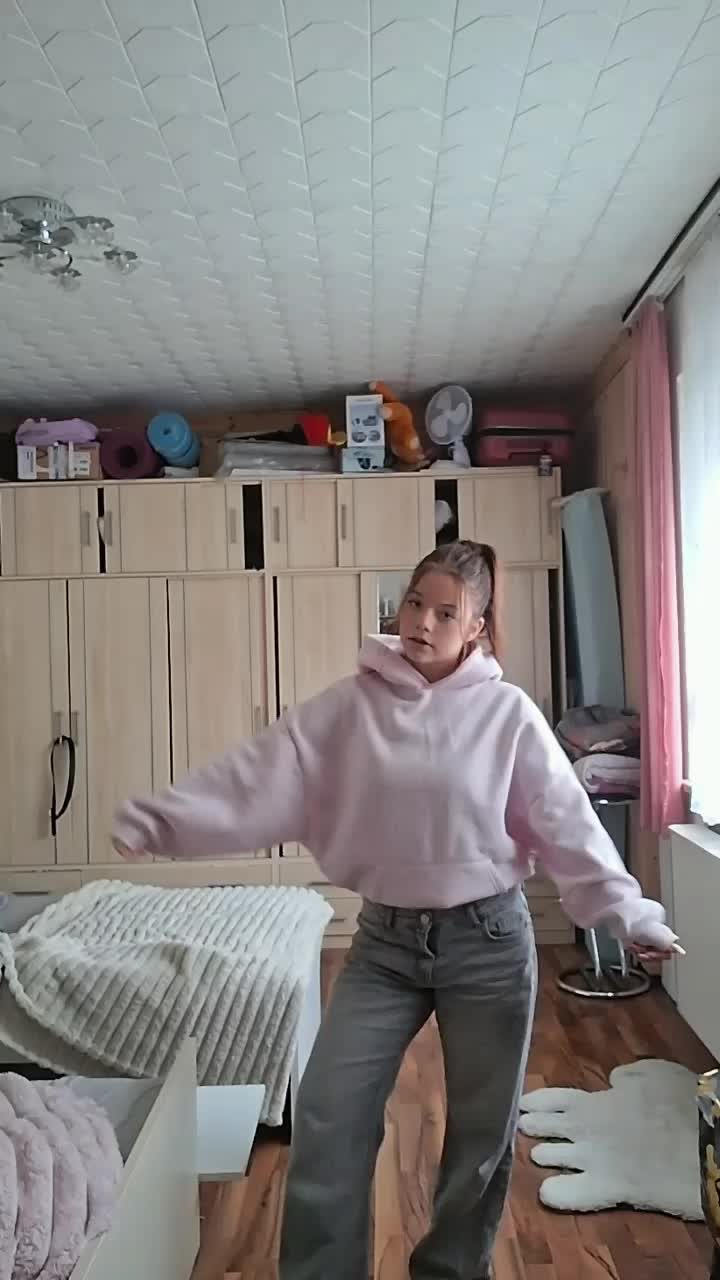 @Sophieee