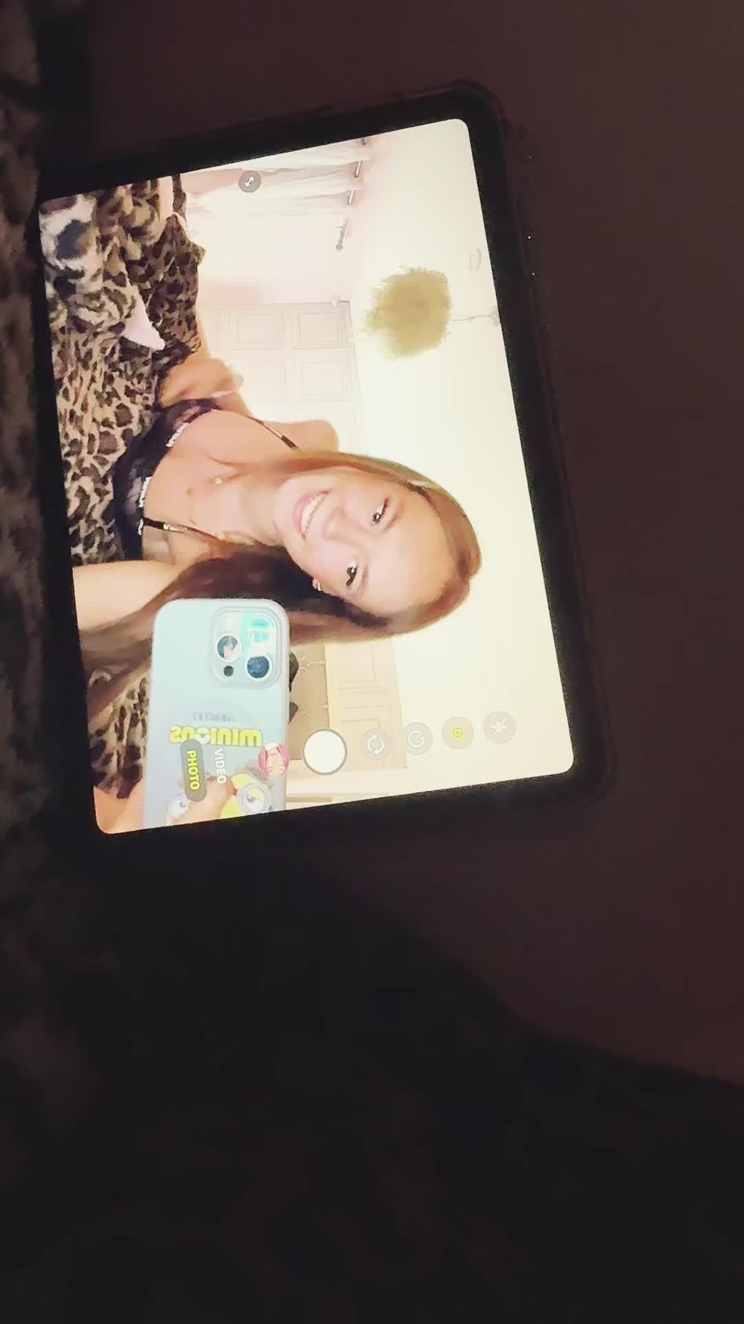 @ᵎᵎ 🎐 🪽𝓵𝓪𝓲𝓵𝓪 ⋅ ˚✮