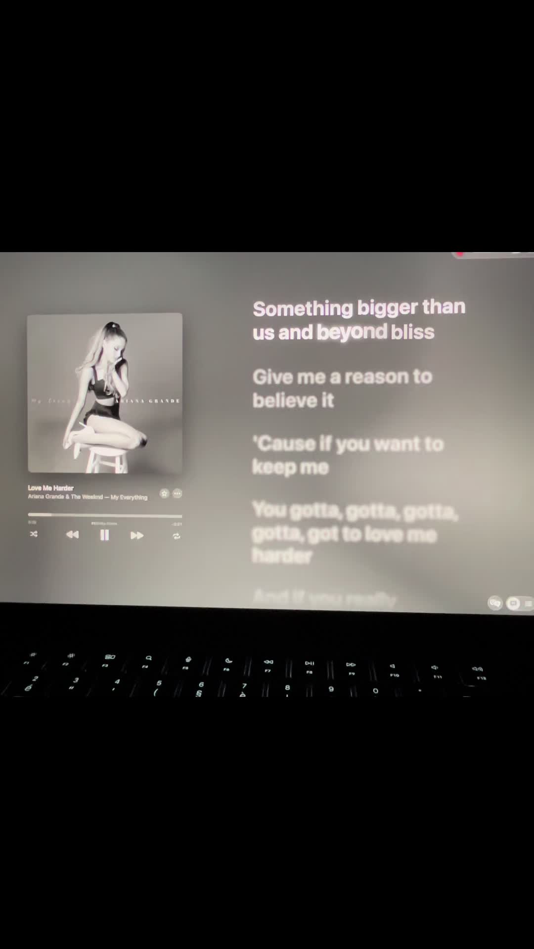 @Lyricist 🎧