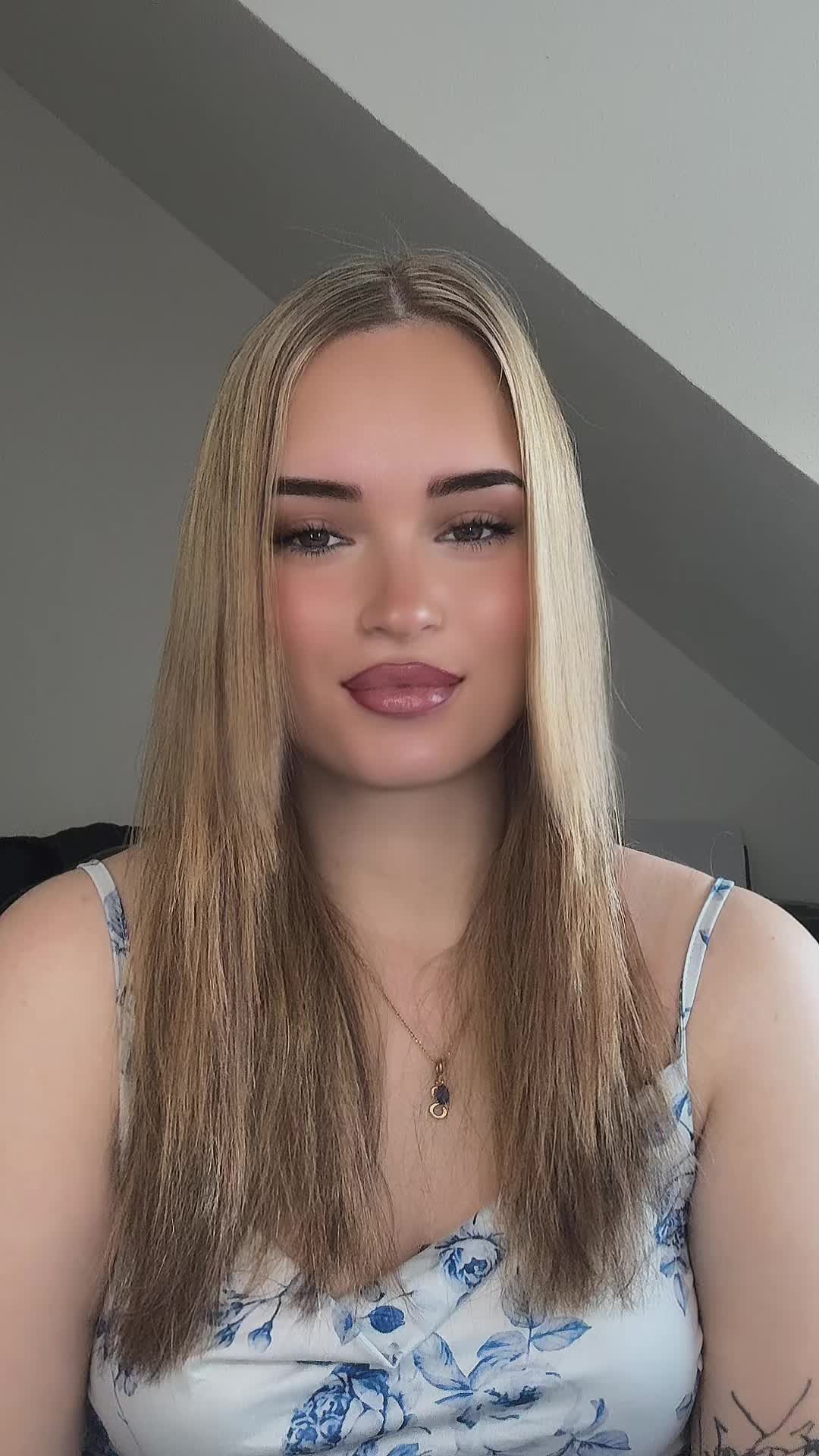 @_linamoon_glow