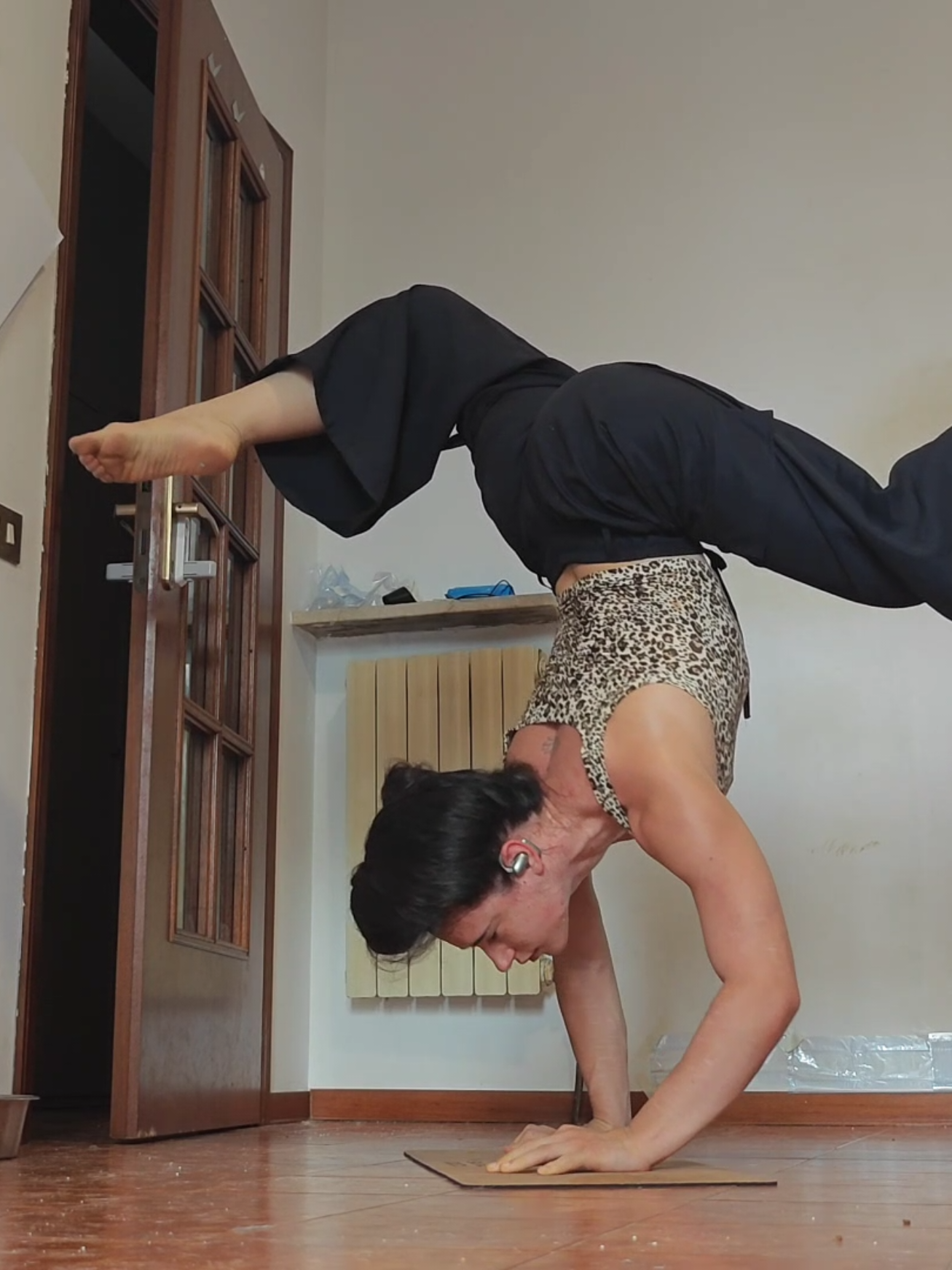 @acrobatic___