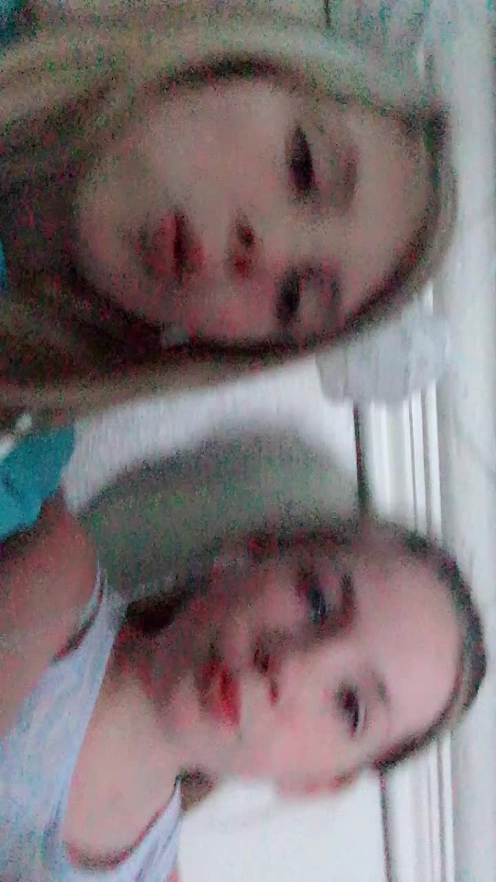 @Chloe Shelton