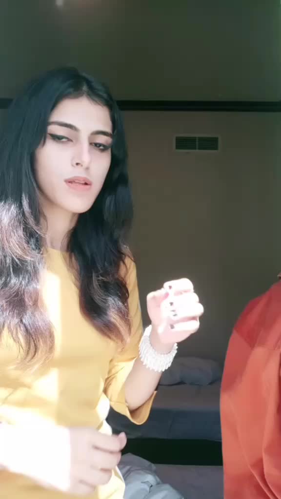 @⚡maria kapadia💕