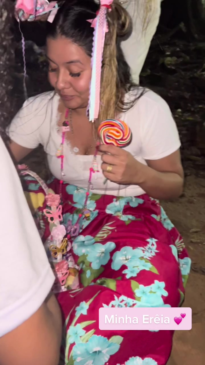 @Brenda Nayara