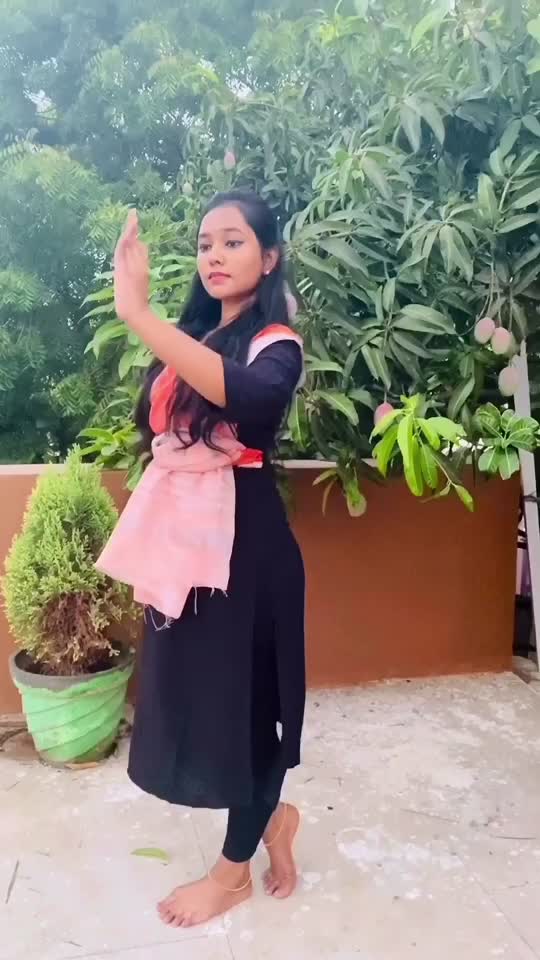 @Jhanvi evazalin 😘