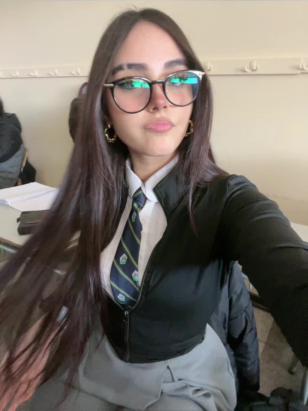 @adarivers_