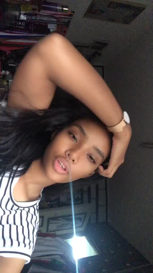@haneesyahanee