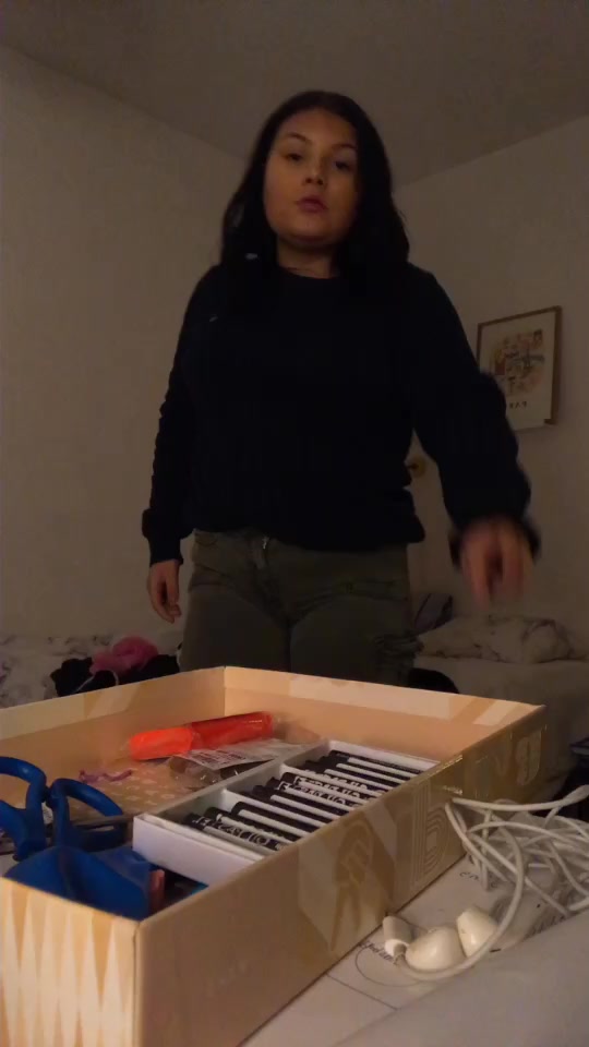 @r&ouml;vvvvosri&ouml;st😚💦👅