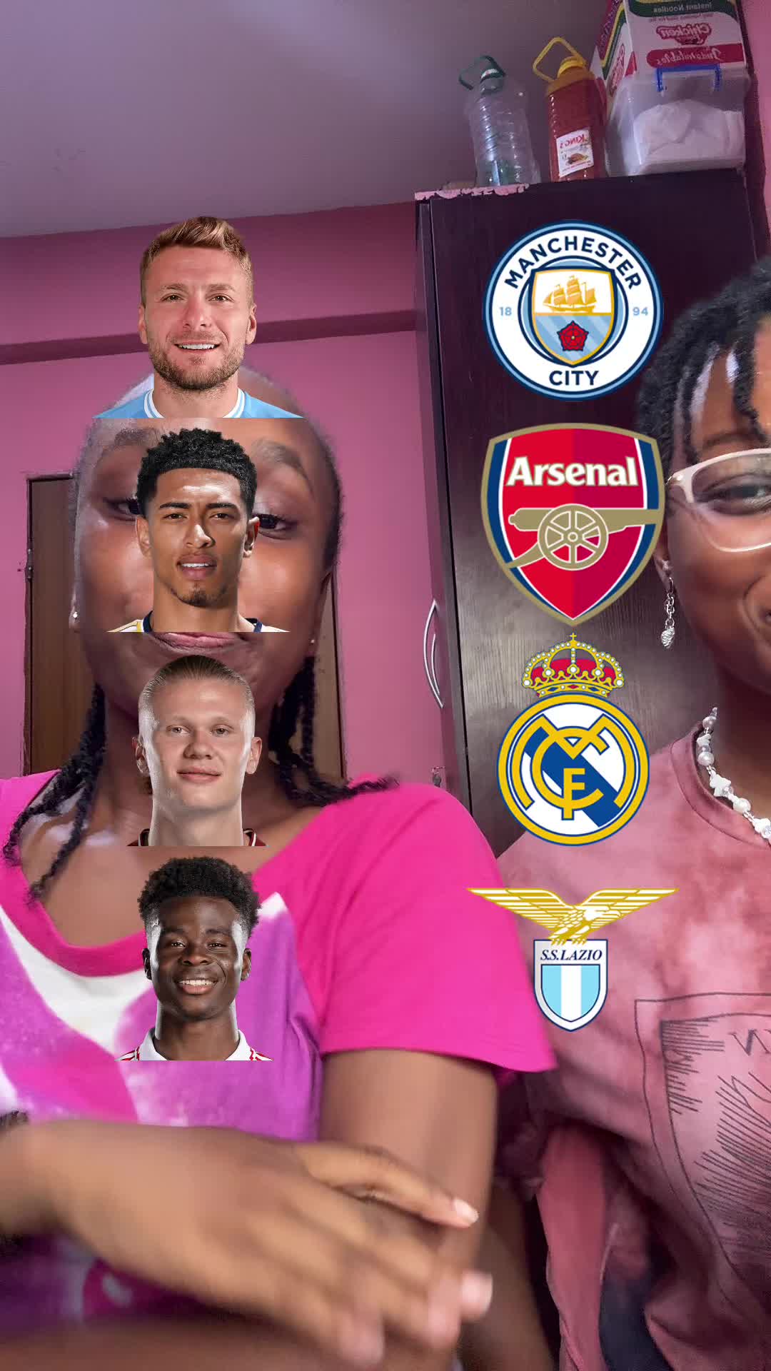 @footballstargirl