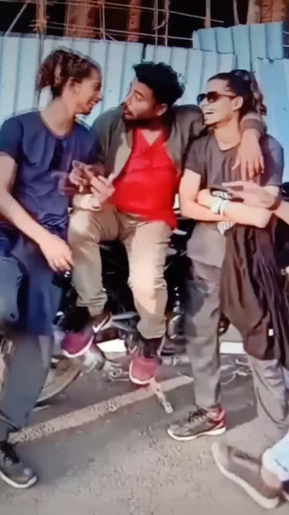@sid2298