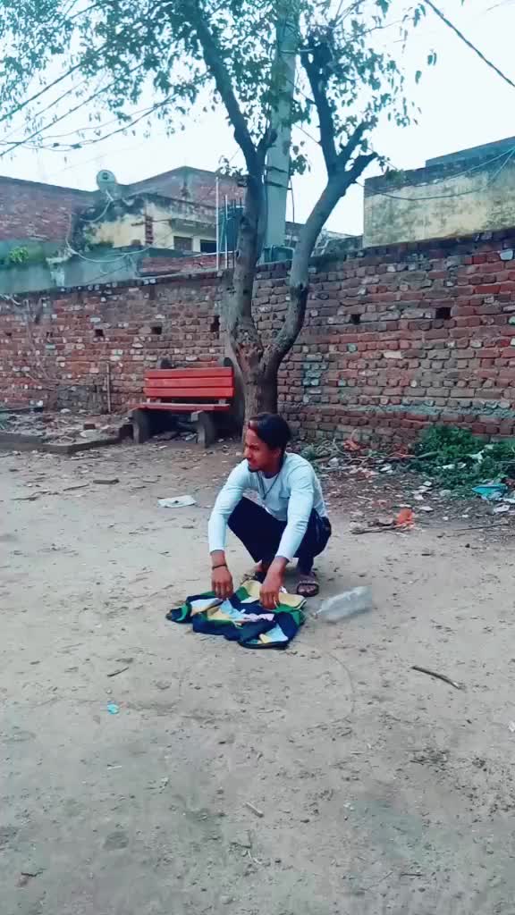@Çūtè kåmïñâ💪💥👿😈