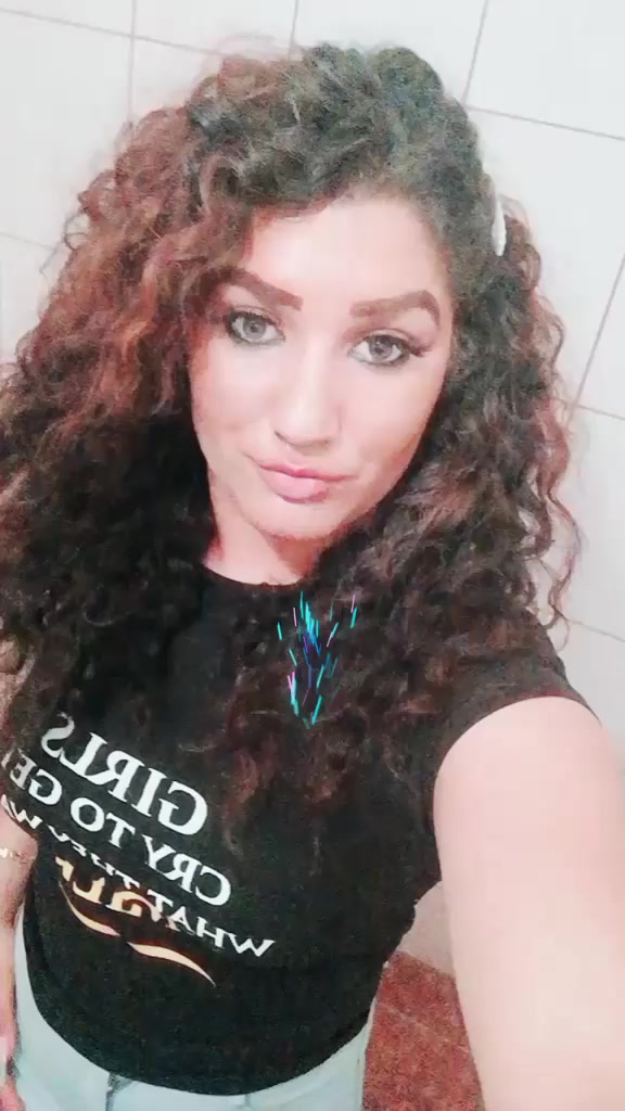@Izabella Budi