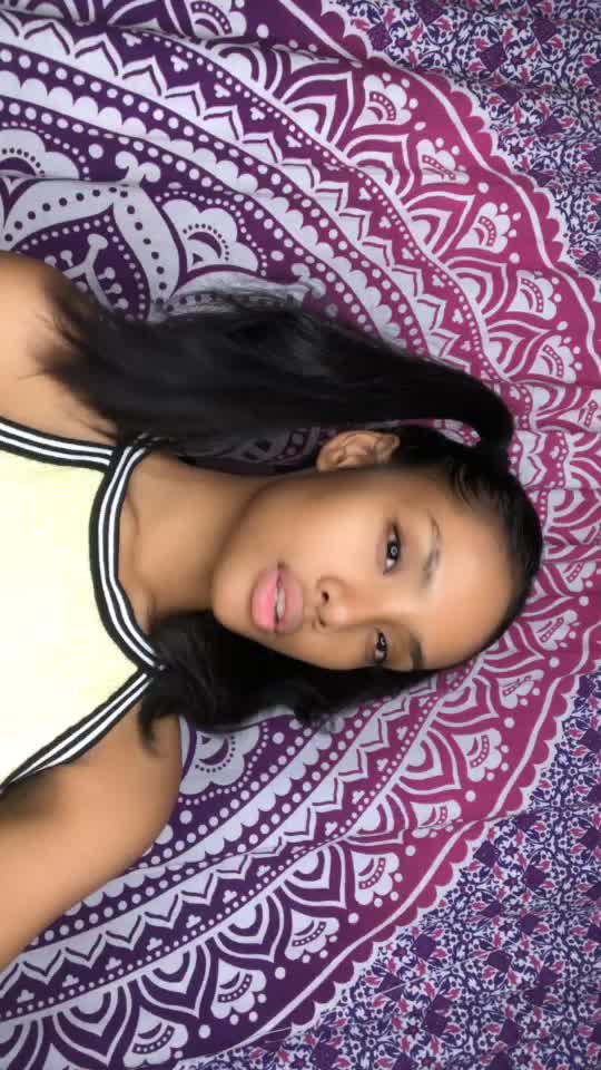 @haneesyahanee