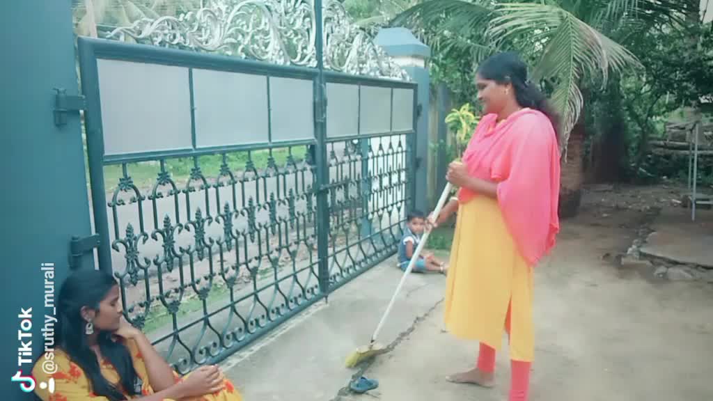 @sruthy sreekutty