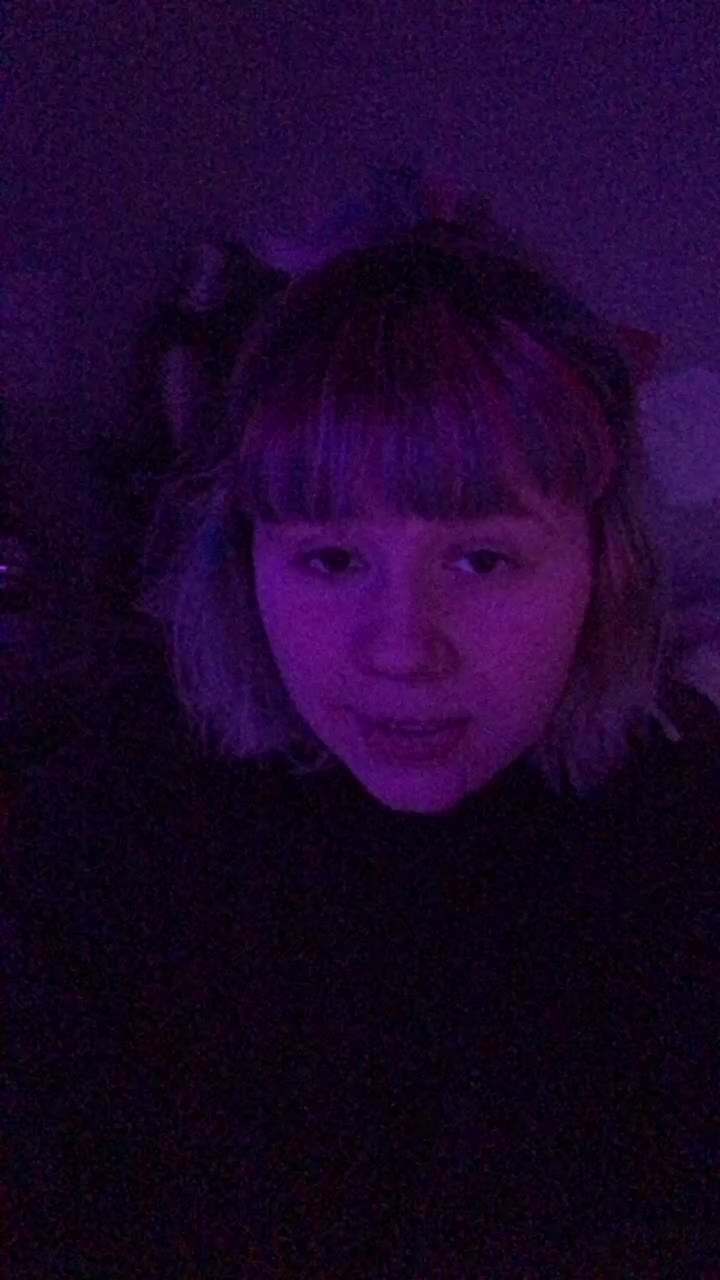 @bella