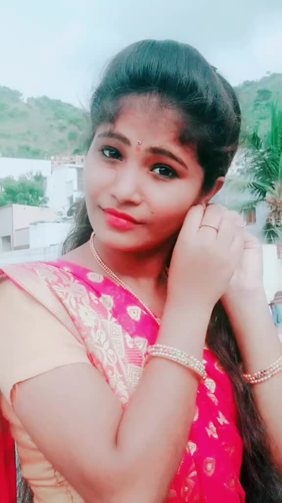 @😍__M_A_D_H_U__😍