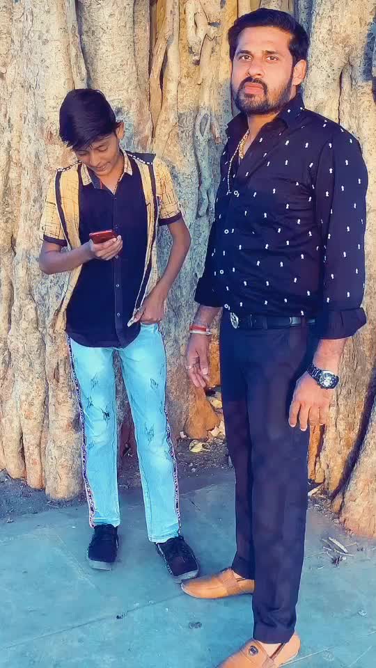 @Sanjay Laxman Gomtiwal