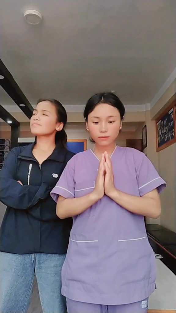 @Tenzin kunsel🦋💐