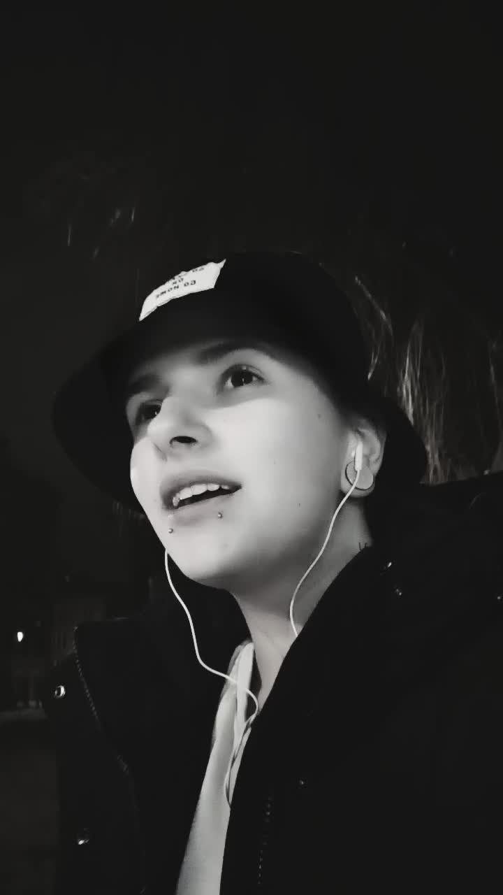 @Paula 🖤