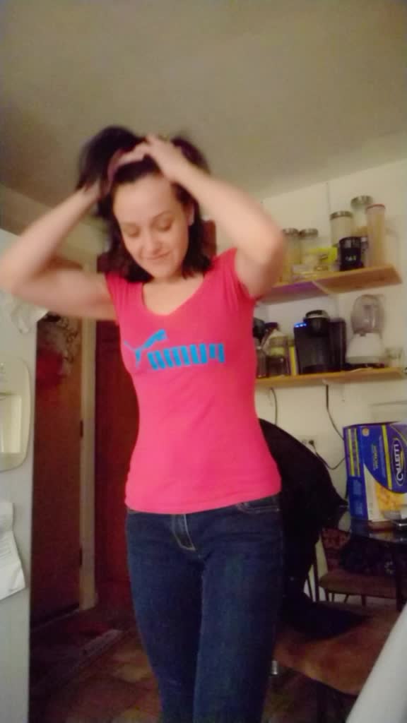 @Alyb0912
