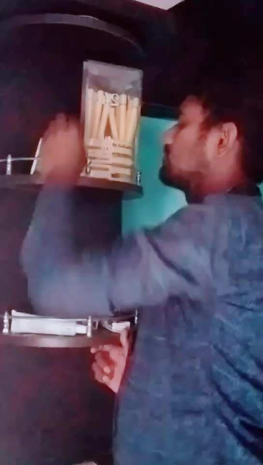 @Mr_ Meraj_04