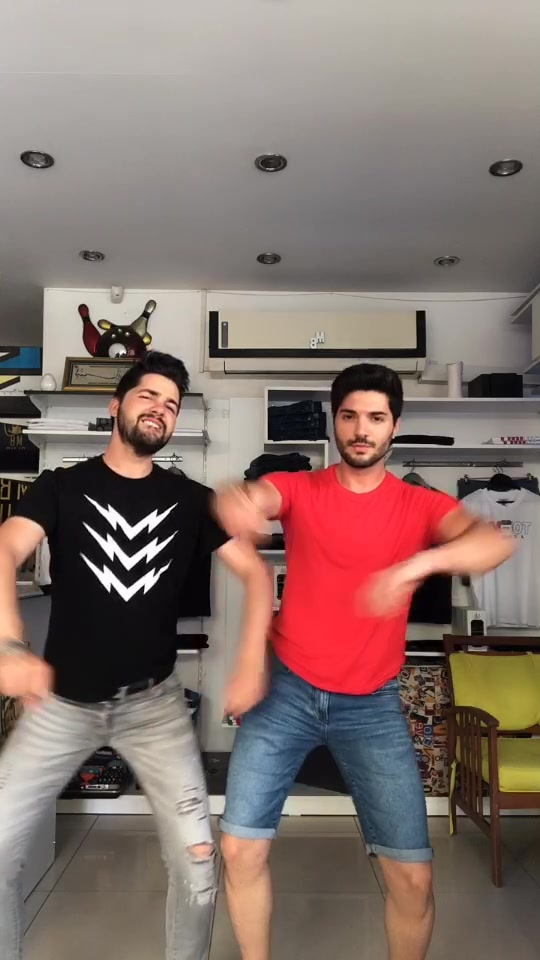 @&Ouml;mer p&uuml;rm&uuml;s