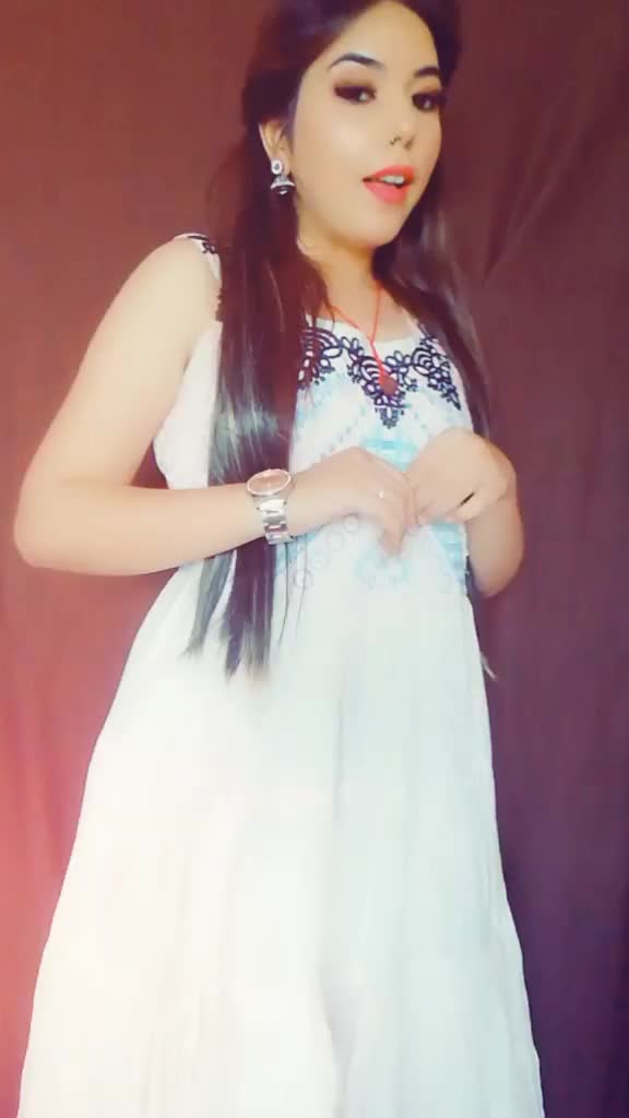 @Miss_nidhi _bhatt