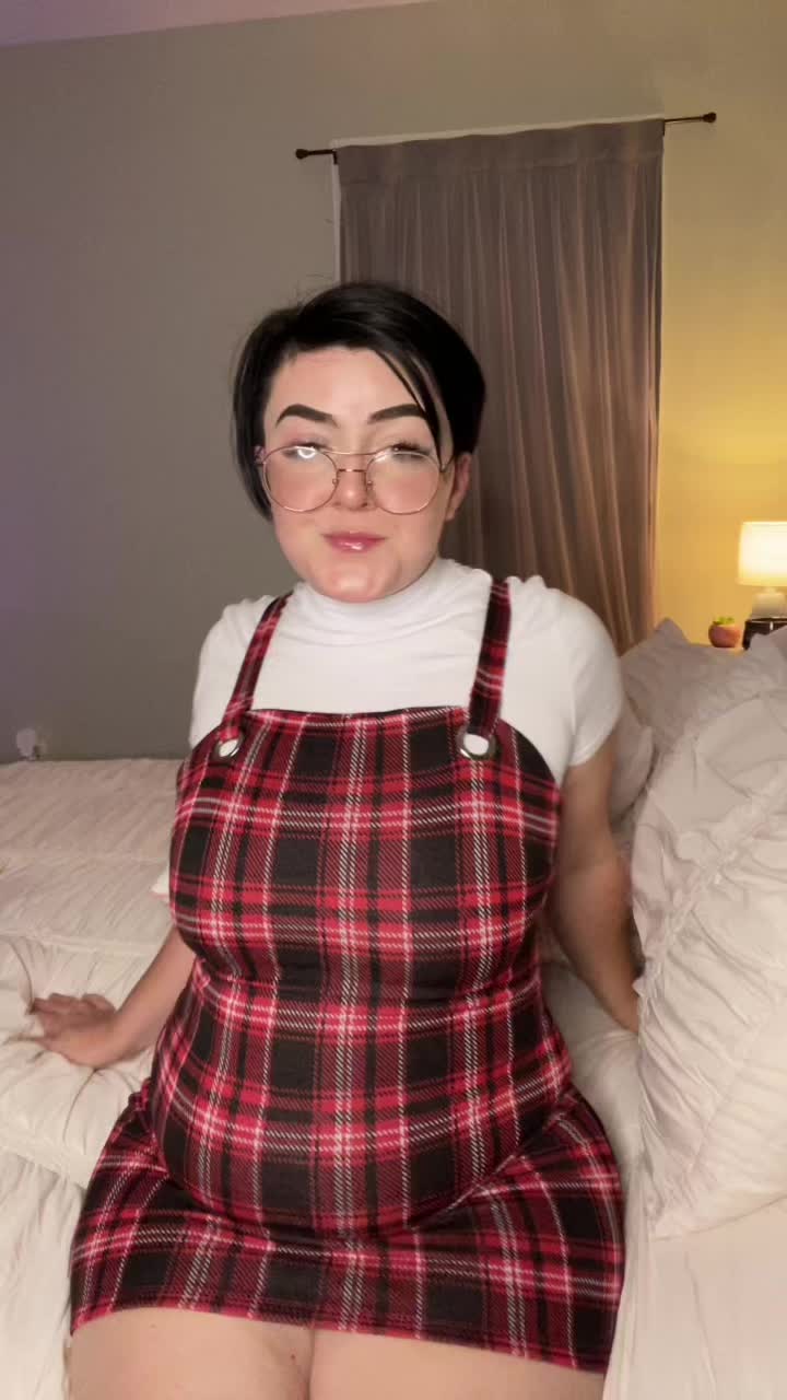 @b.bygurltv
