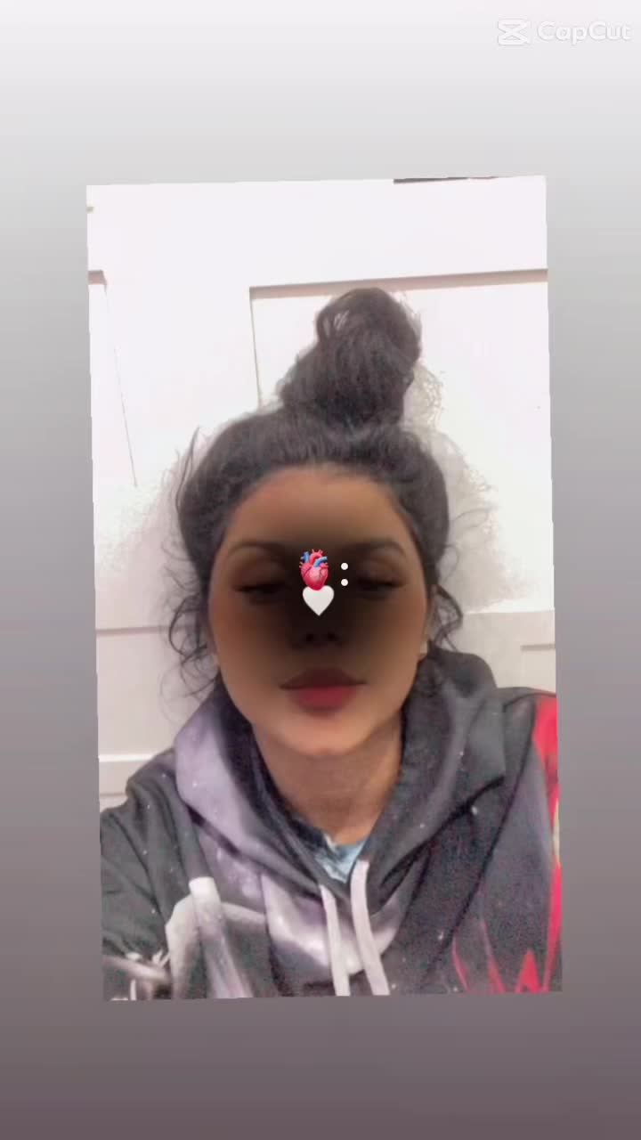 @Yeilyn Garc&iacute;a 👀🥶😍