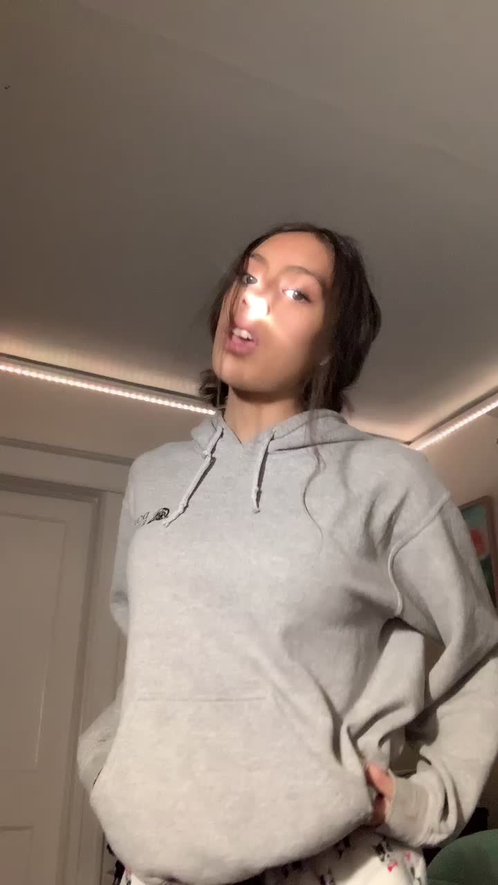 @Imbaddiekae