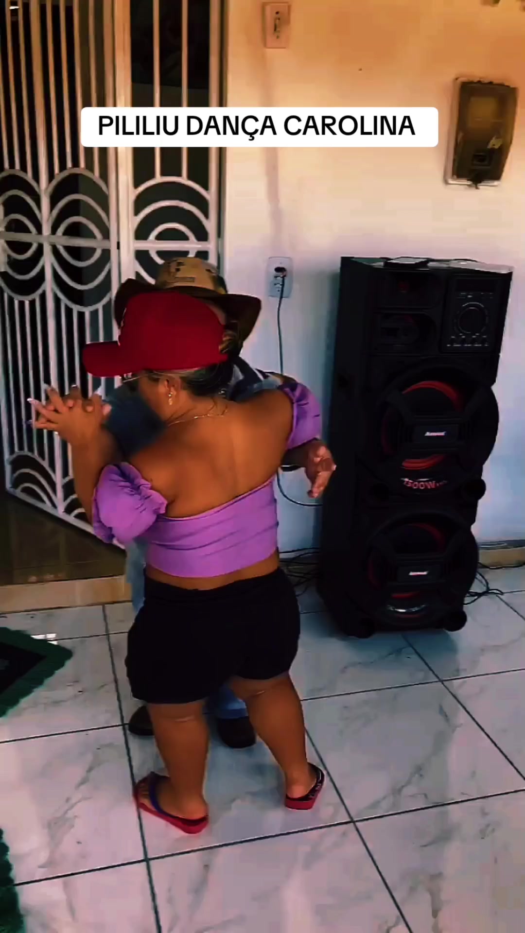 @com&eacute;dia