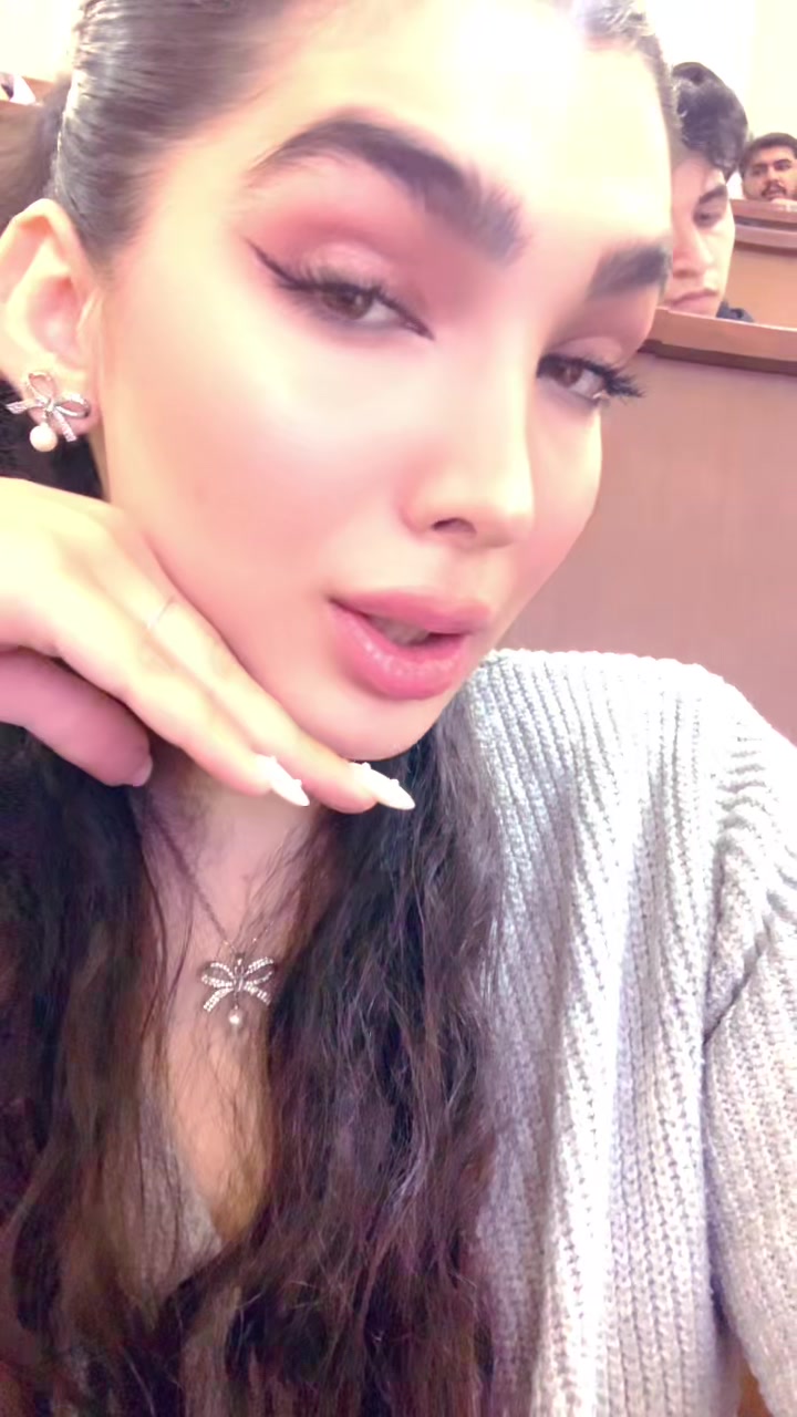 @Niki
