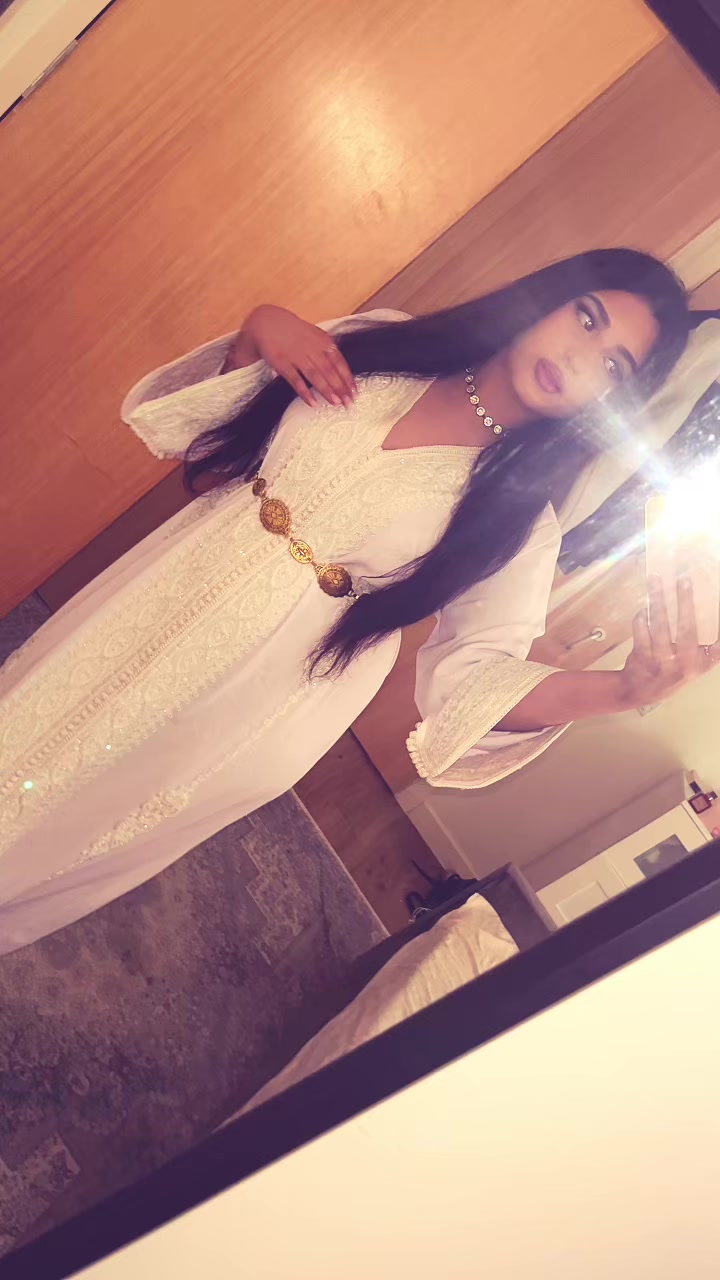 @سارة