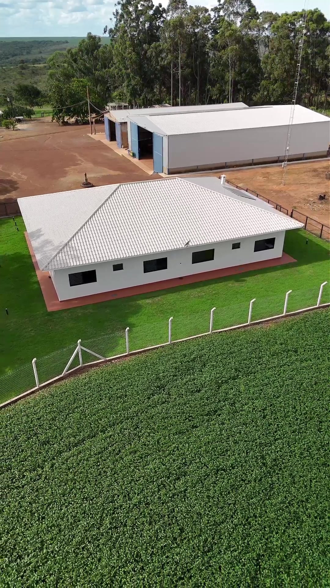 @&Aacute;TRIOS Construtora